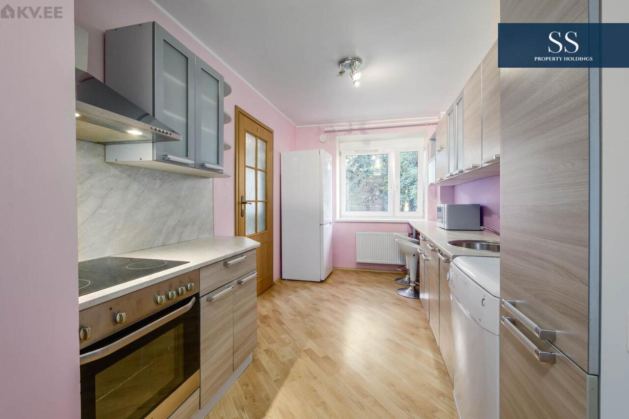Central 3Br & 4Br Stays Tallinn Exterior photo