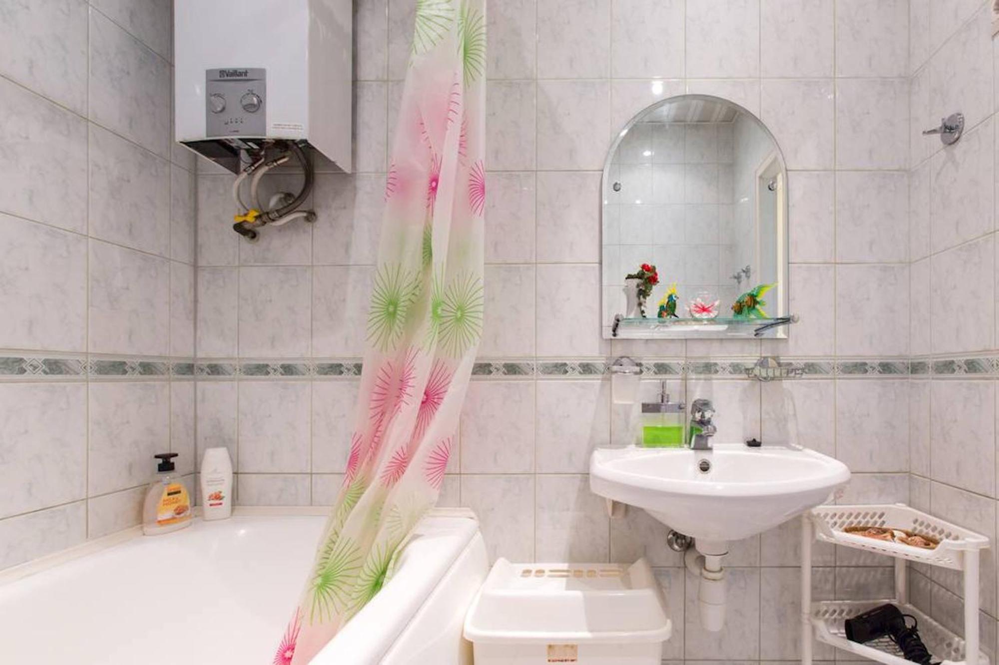Central 3Br & 4Br Stays Tallinn Exterior photo